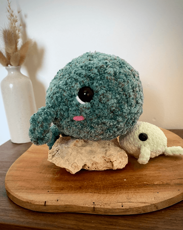 Maman baleine et son bébé